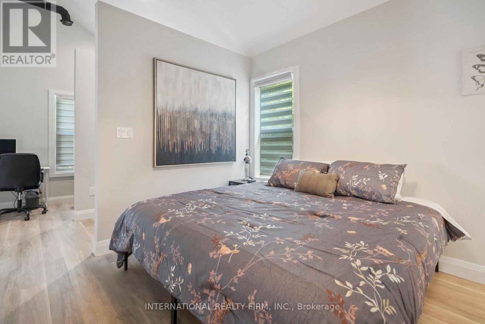 267 Davy Street, Niagara-On-The-Lake, Ontario  L0S 1J0 - Photo 33 - X12342389