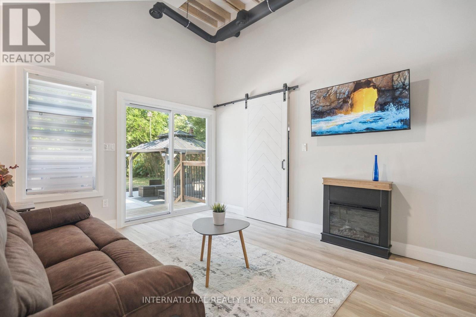 267 Davy Street, Niagara-On-The-Lake, Ontario  L0S 1J0 - Photo 42 - X12342389