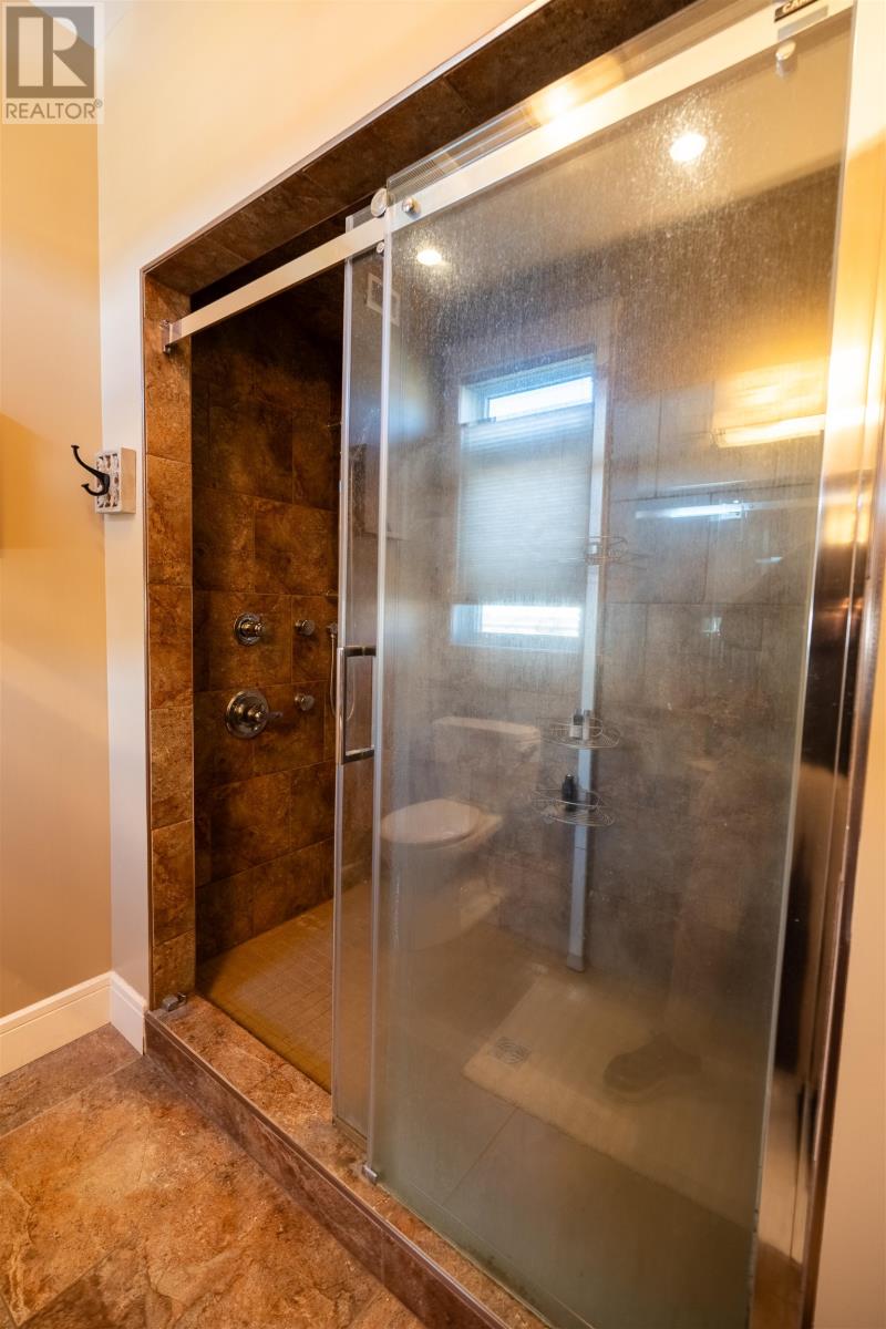 200 Deer Ct, Thunder Bay, Ontario  P7G 6B4 - Photo 23 - TB253177