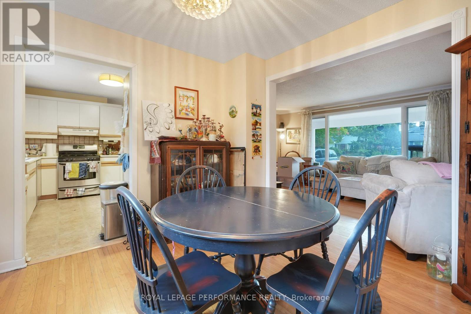 1273 Anoka Street, Ottawa, Ontario  K1V 6C3 - Photo 10 - X12452368