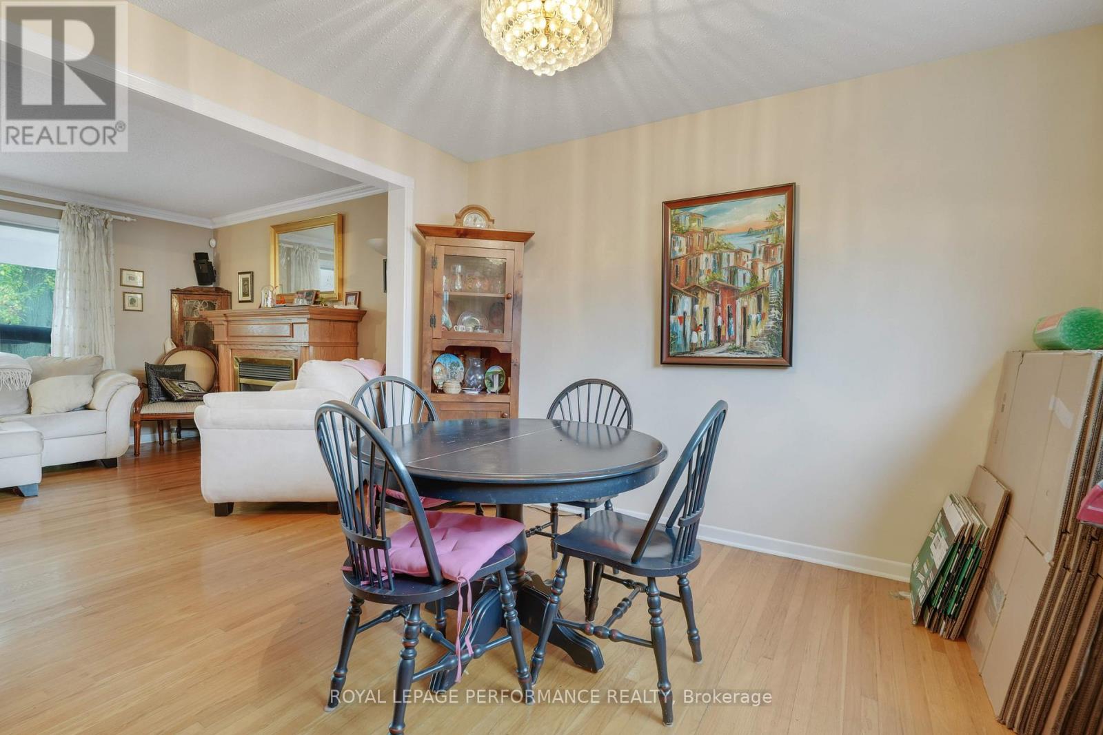1273 Anoka Street, Ottawa, Ontario  K1V 6C3 - Photo 9 - X12452368
