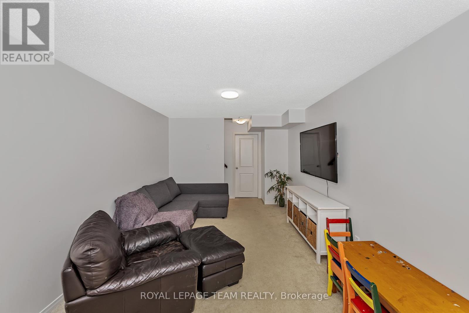 430 Haresfield Court, Ottawa, Ontario  K4M 0B6 - Photo 36 - X12452369