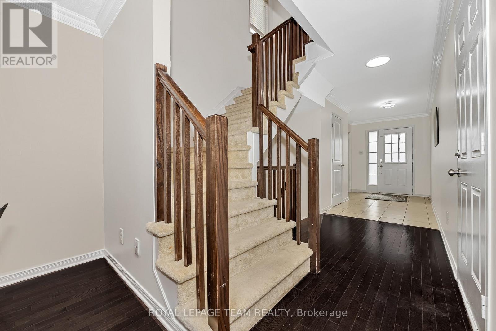 430 Haresfield Court, Ottawa, Ontario  K4M 0B6 - Photo 6 - X12452369