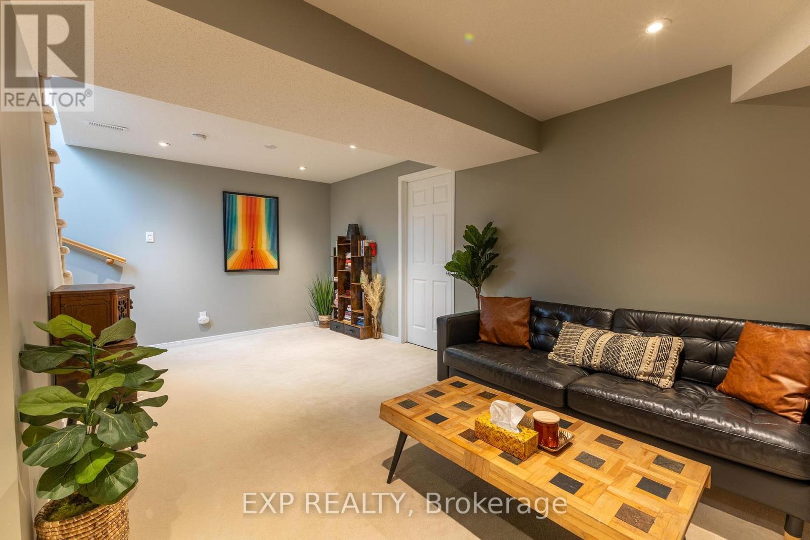 2341 Glandriel Crescent, Ottawa, Ontario  K4A 4S8 - Photo 13 - X12452386