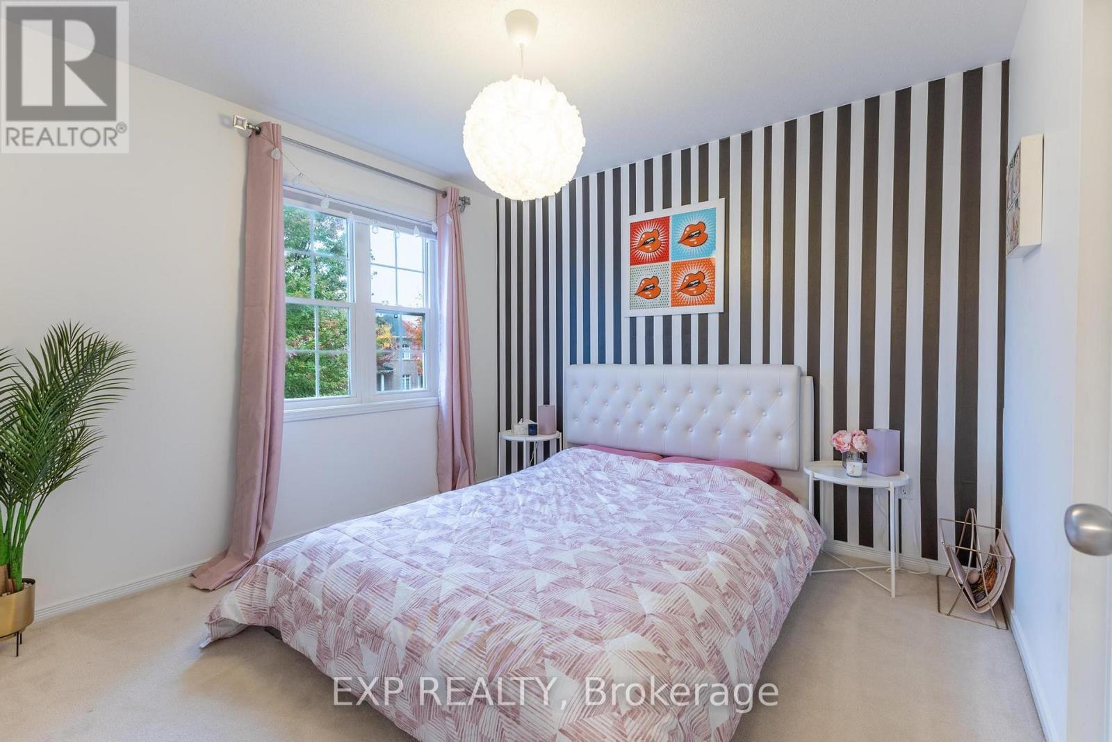 2341 Glandriel Crescent, Ottawa, Ontario  K4A 4S8 - Photo 17 - X12452386