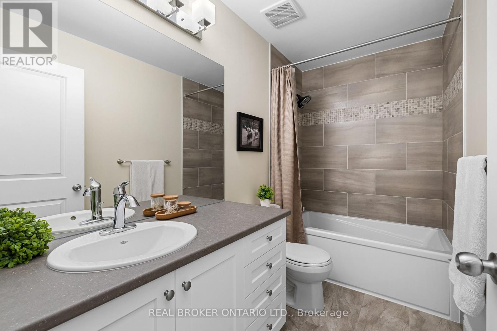 103 Dulmage Crescent, Carleton Place, Ontario  K7C 0E6 - Photo 29 - X12452396