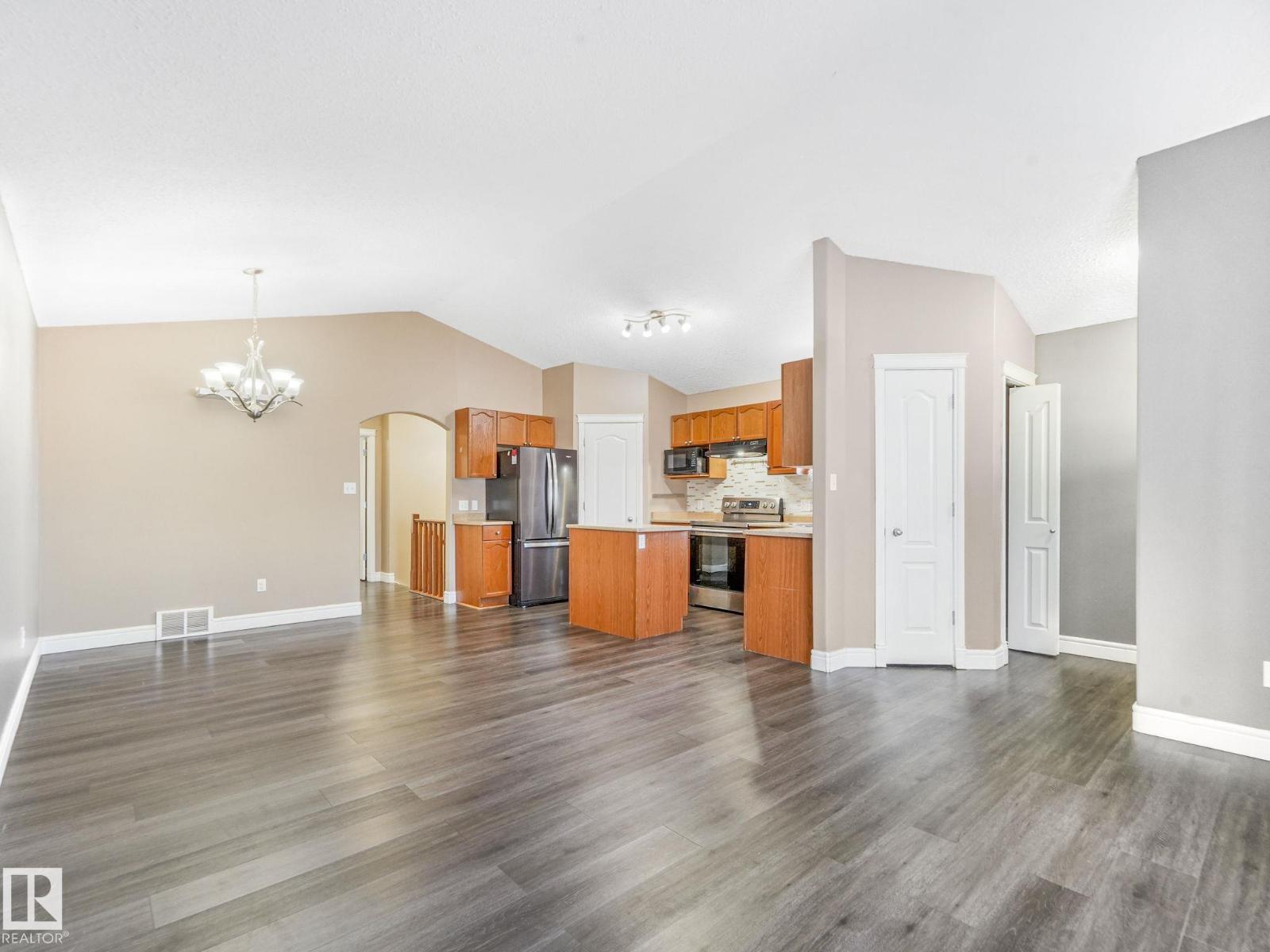 238 Avena Ci, Leduc, Alberta  T9E 0L8 - Photo 4 - E4461343
