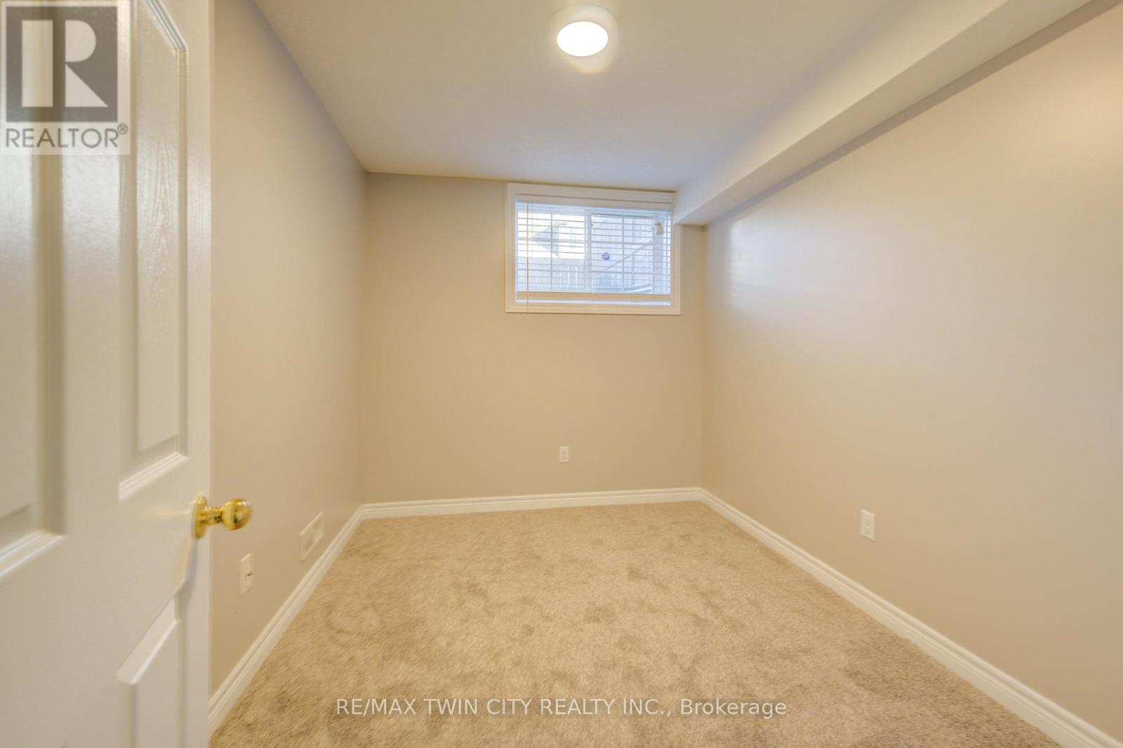 642a - 642 Woodlawn Road E, Guelph, Ontario  N1E 0K4 - Photo 31 - X12452239