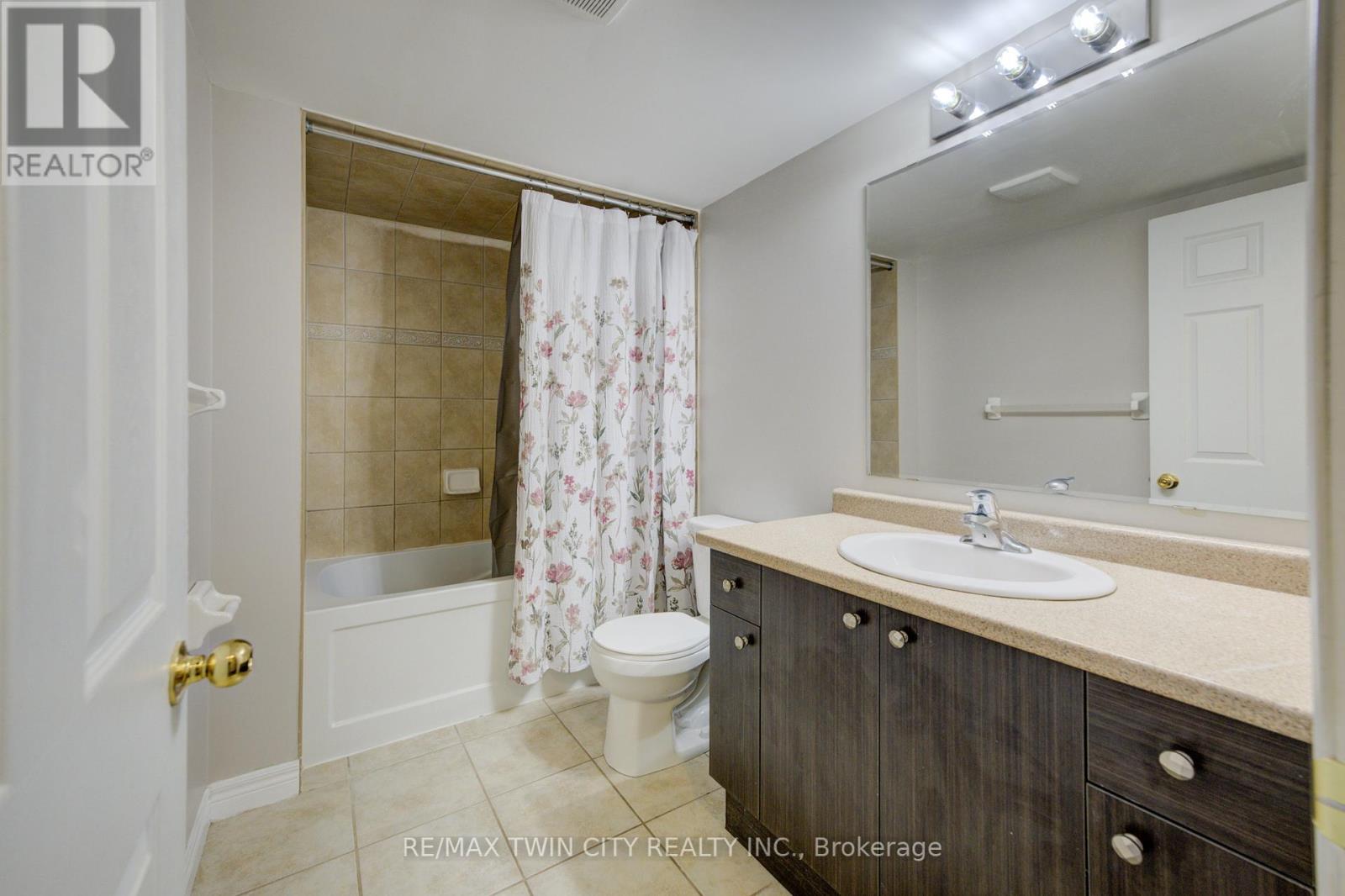 642a - 642 Woodlawn Road E, Guelph, Ontario  N1E 0K4 - Photo 33 - X12452239