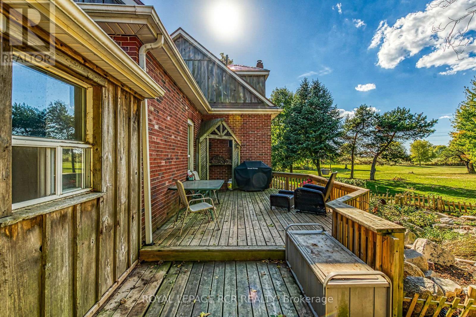 1069 Haldimand 66 Road, Haldimand, Ontario  N3W 1P8 - Photo 38 - X12452261