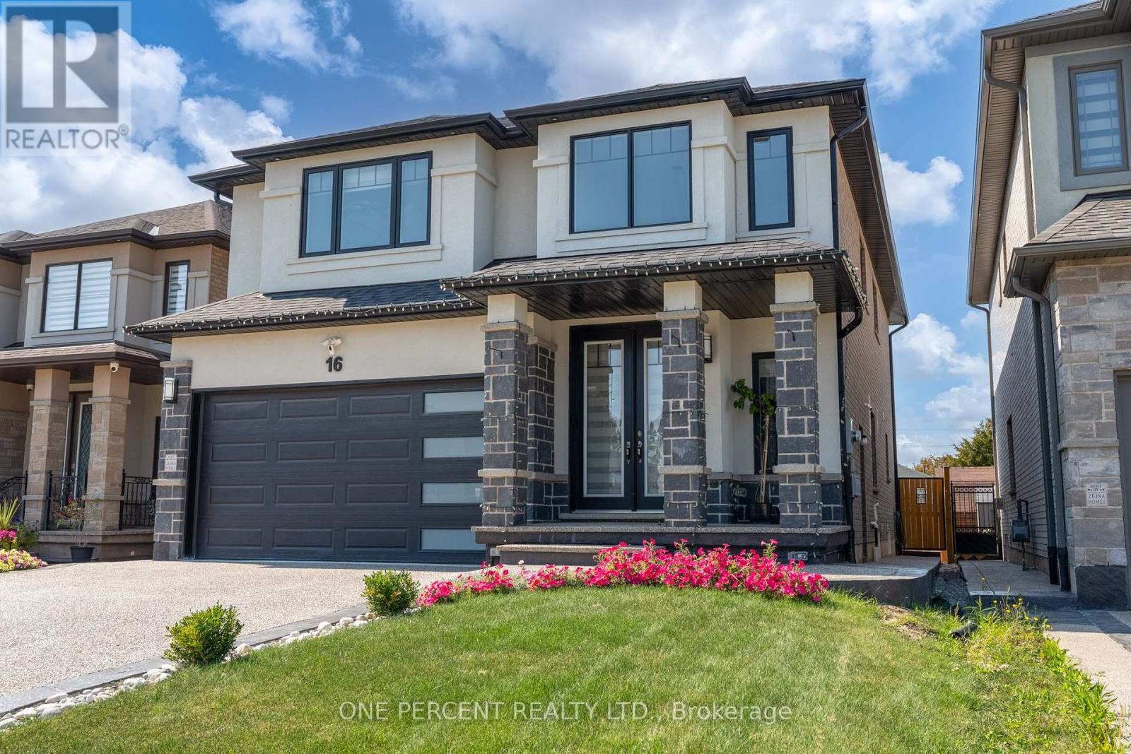16 Eringate Court, Hamilton, Ontario  L8J 0L7 - Photo 2 - X12452332