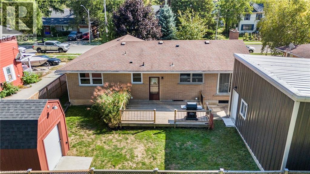908 Cedar Street, Dunnville, Ontario  N1A 2K3 - Photo 38 - 40775573