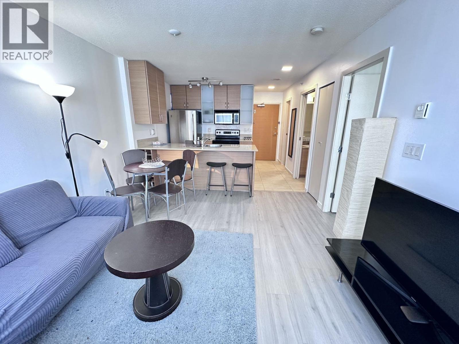 2404 977 Mainland Street, Vancouver, British Columbia  V6B 1T2 - Photo 5 - R3056693