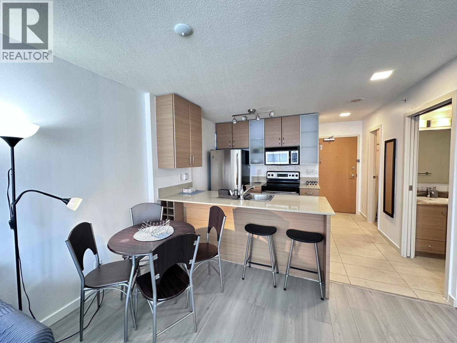 2404 977 Mainland Street, Vancouver, British Columbia  V6B 1T2 - Photo 8 - R3056693