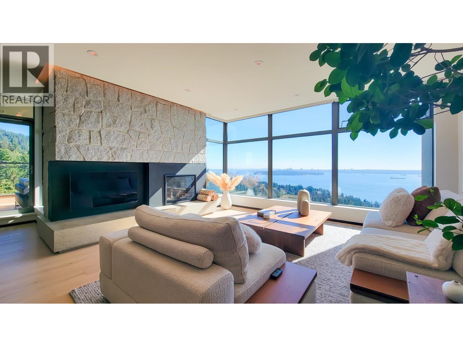 1201 3315 CYPRESS PLACE, West Vancouver, British Columbia