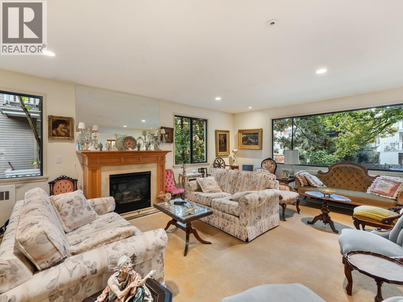 201 1695 W 10th Avenue, Vancouver, British Columbia  V6J 2A2 - Photo 9 - R3056733