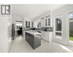 7697 Ulster Street, Burnaby, Ca