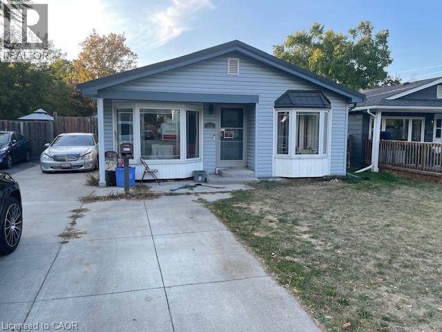 156 Traynor Avenue, Kitchener, Ontario  N2C 1W5 - Photo 1 - 40777040