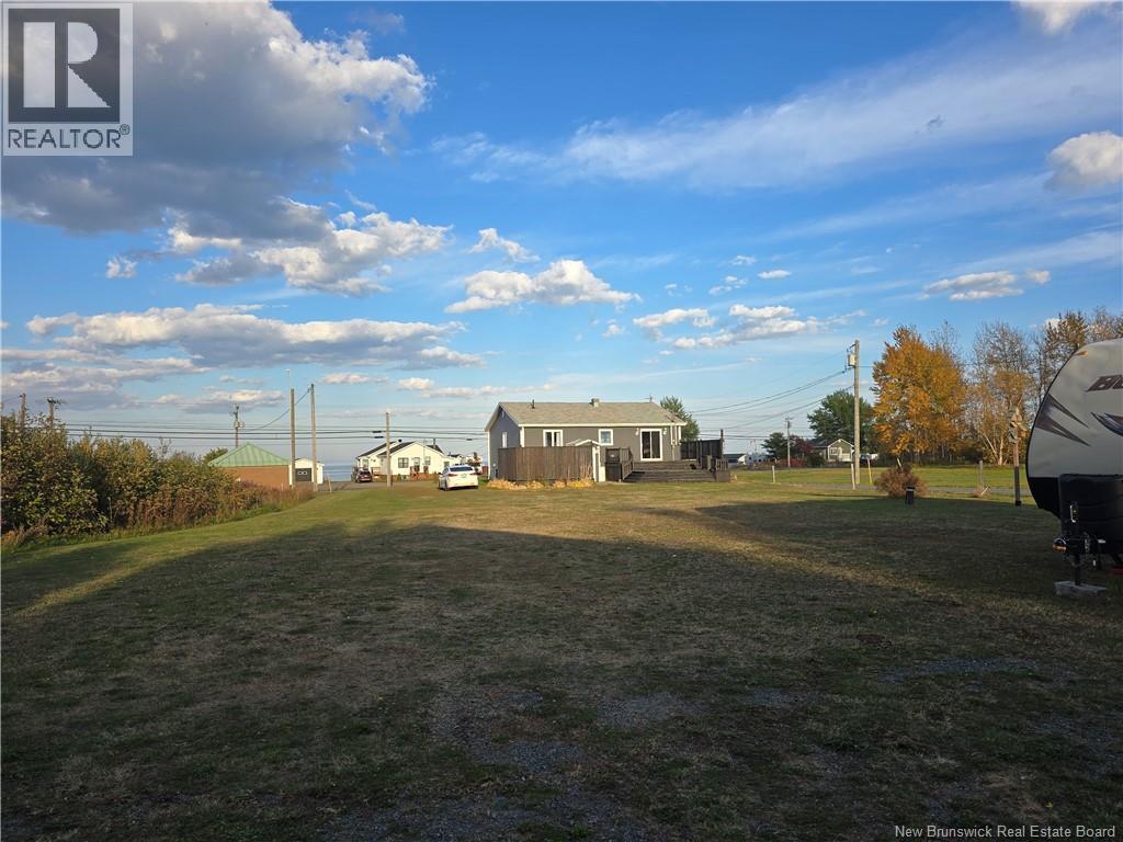 646 Principale, Pointe-Verte, New Brunswick  E8J 3A1 - Photo 10 - NB128240