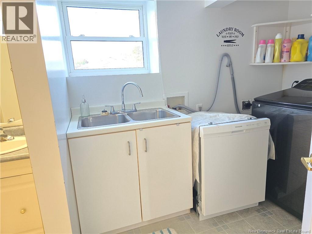 646 Principale, Pointe-Verte, New Brunswick  E8J 3A1 - Photo 39 - NB128240