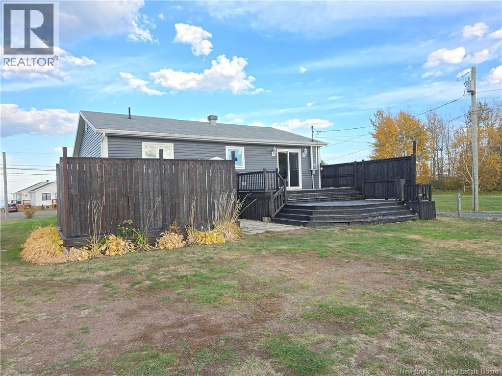 646 Principale, Pointe-Verte, New Brunswick  E8J 3A1 - Photo 6 - NB128240