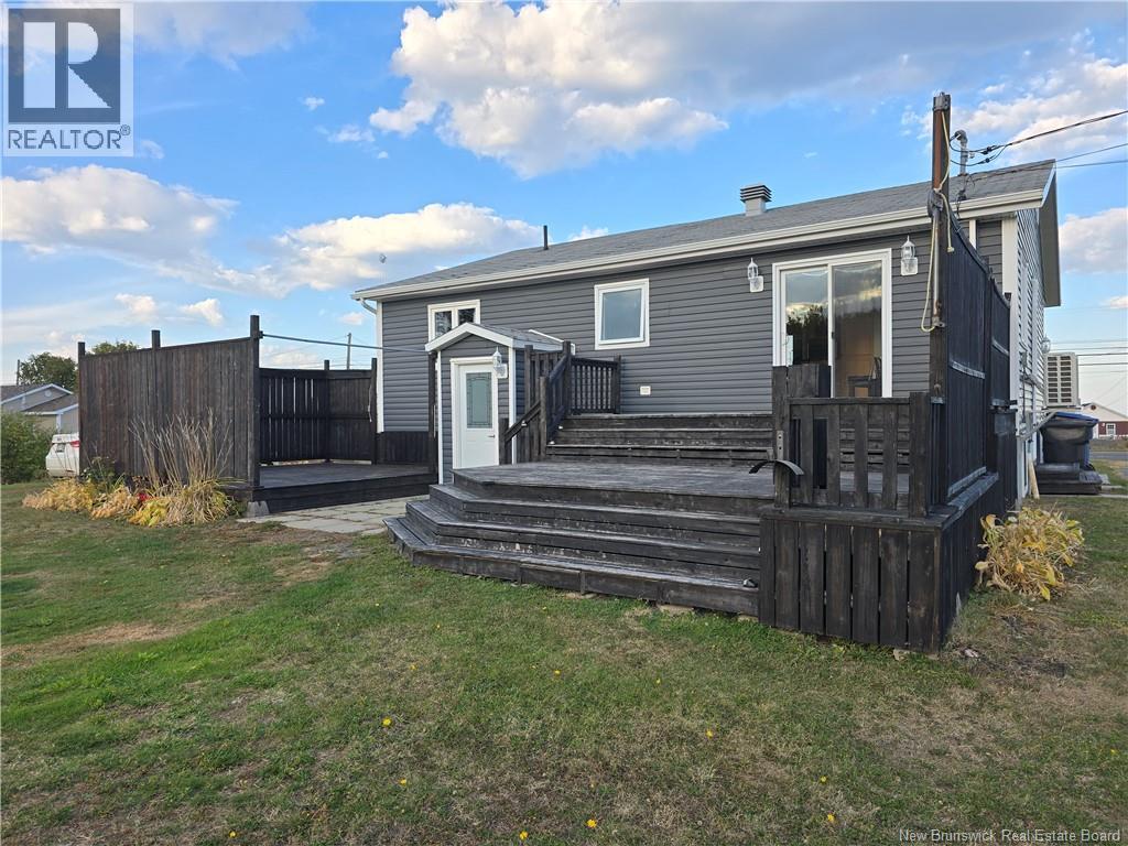 646 Principale, Pointe-Verte, New Brunswick  E8J 3A1 - Photo 7 - NB128240