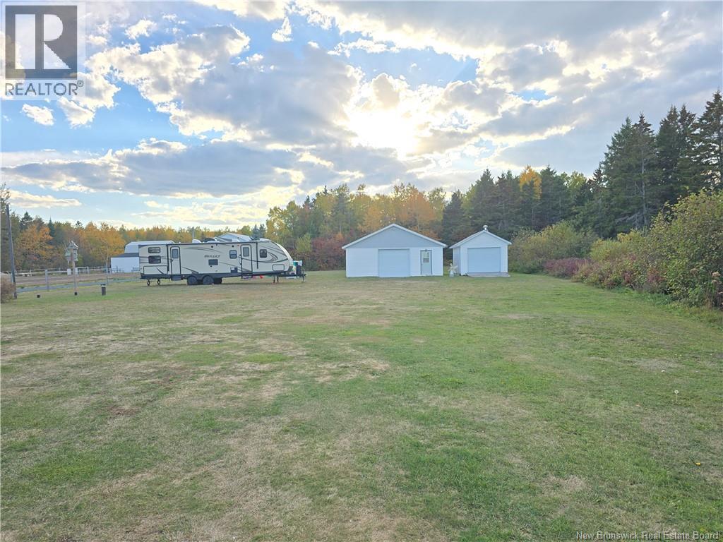 646 Principale, Pointe-Verte, New Brunswick  E8J 3A1 - Photo 8 - NB128240
