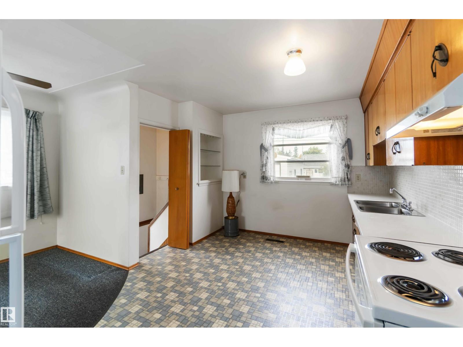 13908 115 Av Nw, Edmonton, Alberta  T5M 3B4 - Photo 20 - E4461346