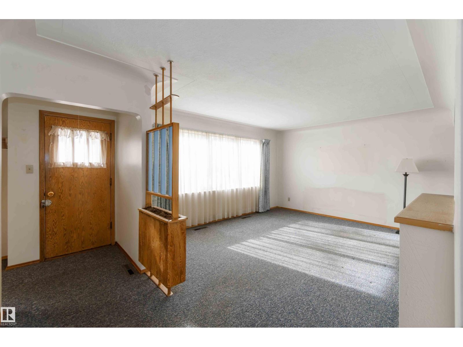 13908 115 Av Nw, Edmonton, Alberta  T5M 3B4 - Photo 8 - E4461346