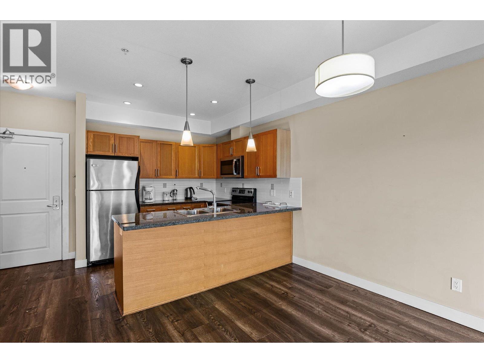 3205 Skyview Lane Unit# 408, West Kelowna, British Columbia  V4T 3J3 - Photo 8 - 10365361