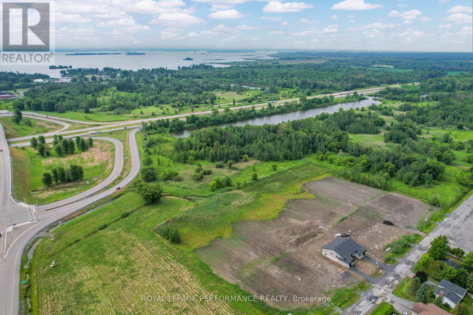 18 Beech Street, South Glengarry, Ontario  K0C 1N0 - Photo 12 - X12288648