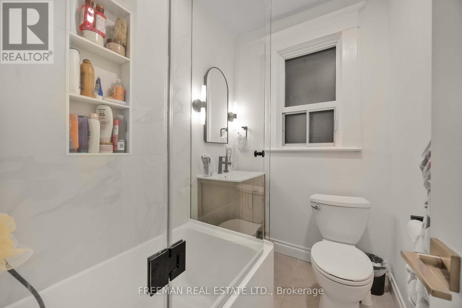 21 London Street, Toronto, Ontario  M6G 1M8 - Photo 23 - C12452374