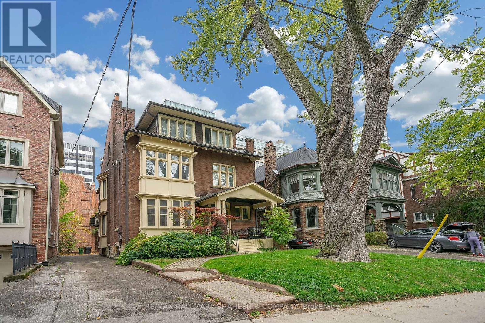 1 - 12 FOXBAR ROAD, Toronto, Ontario