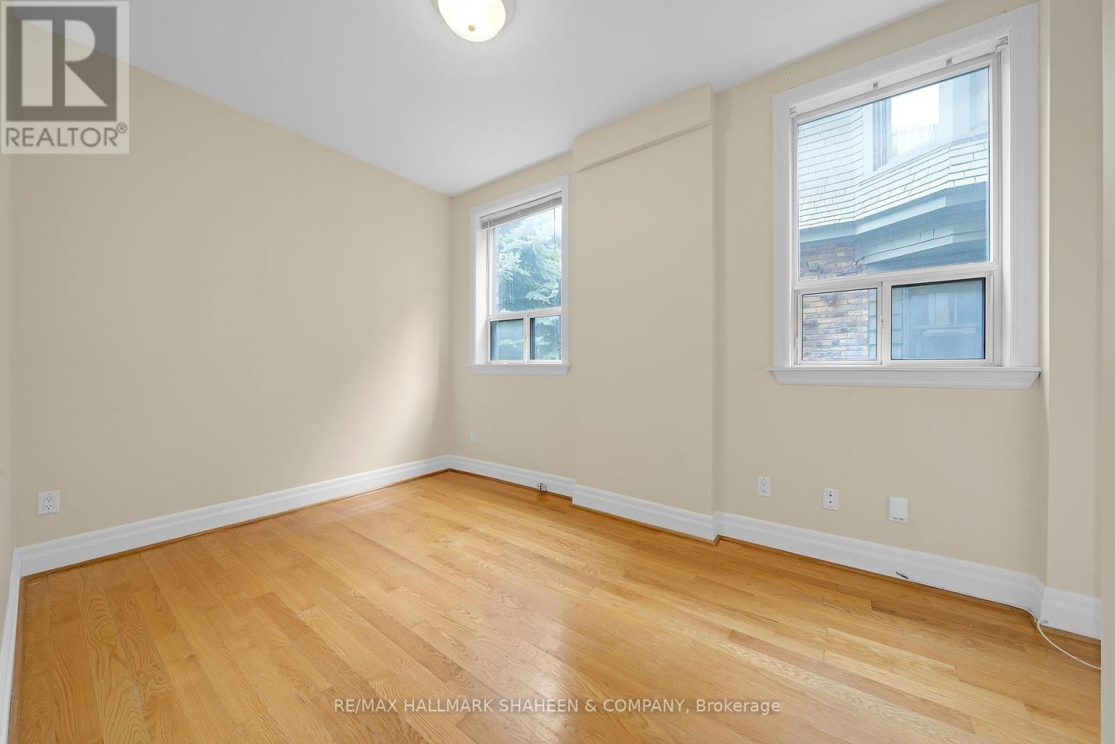 1 - 12 Foxbar Road, Toronto, Ontario  M4V 2G6 - Photo 13 - C12452378