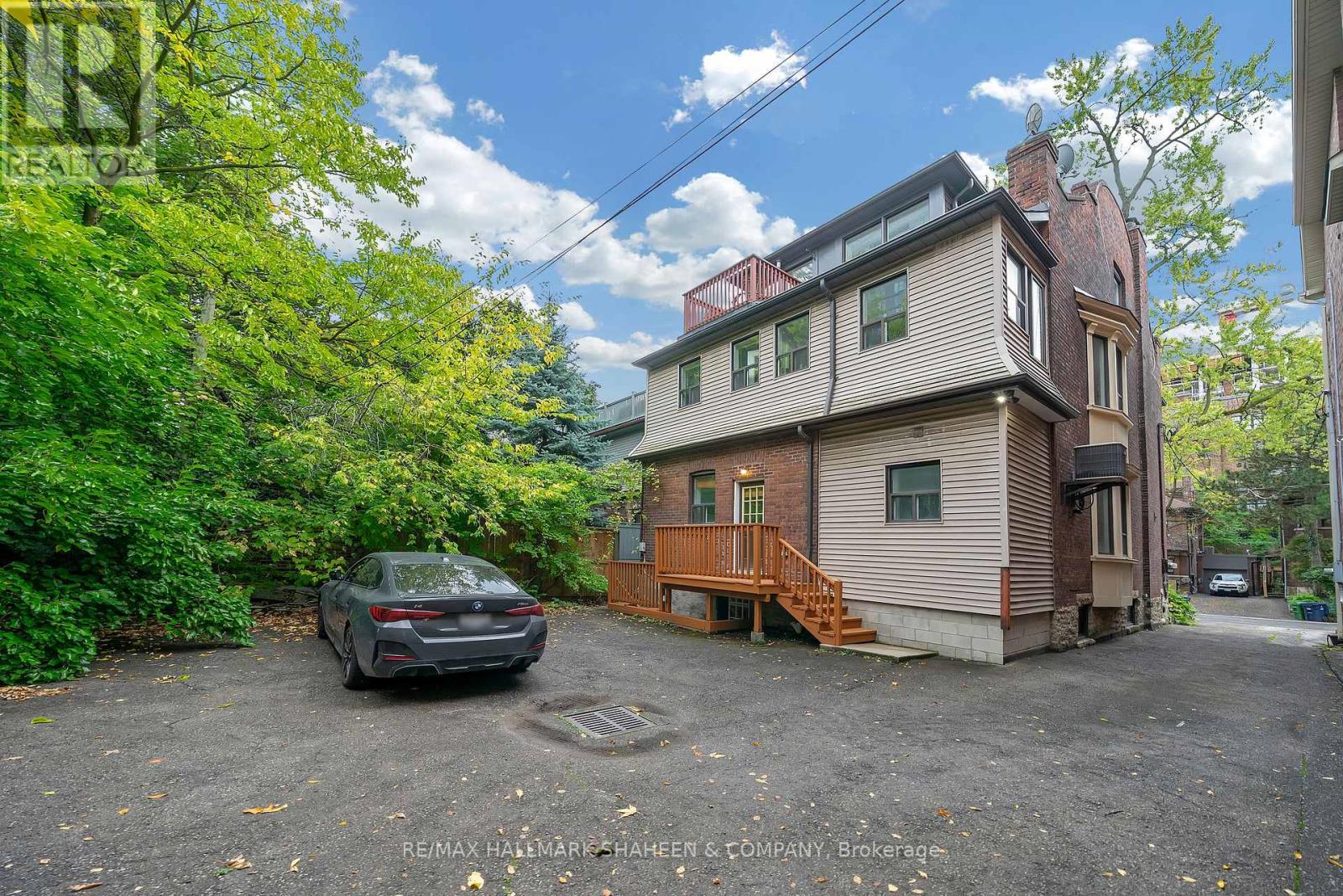1 - 12 Foxbar Road, Toronto, Ontario  M4V 2G6 - Photo 17 - C12452378