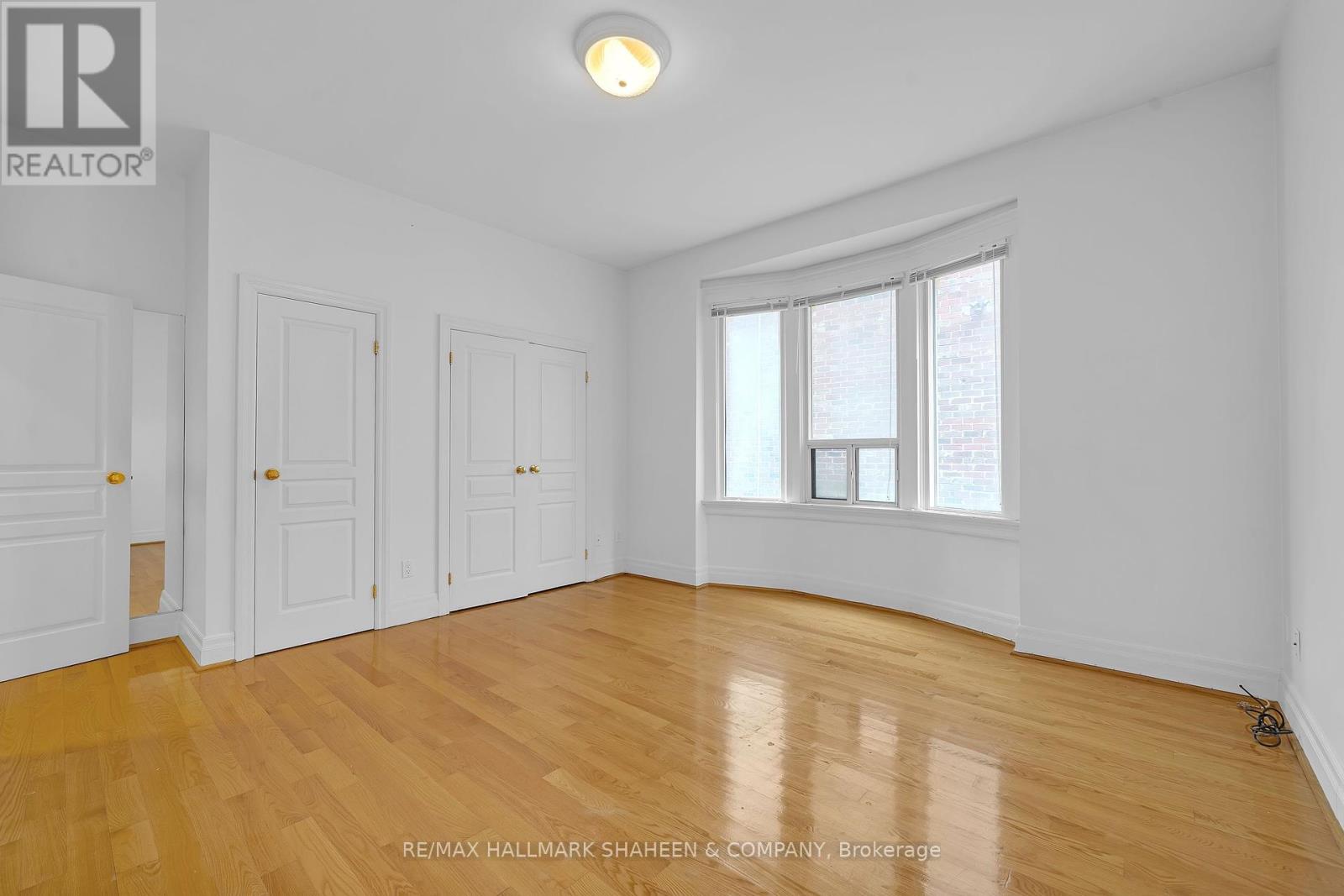 1 - 12 Foxbar Road, Toronto, Ontario  M4V 2G6 - Photo 7 - C12452378