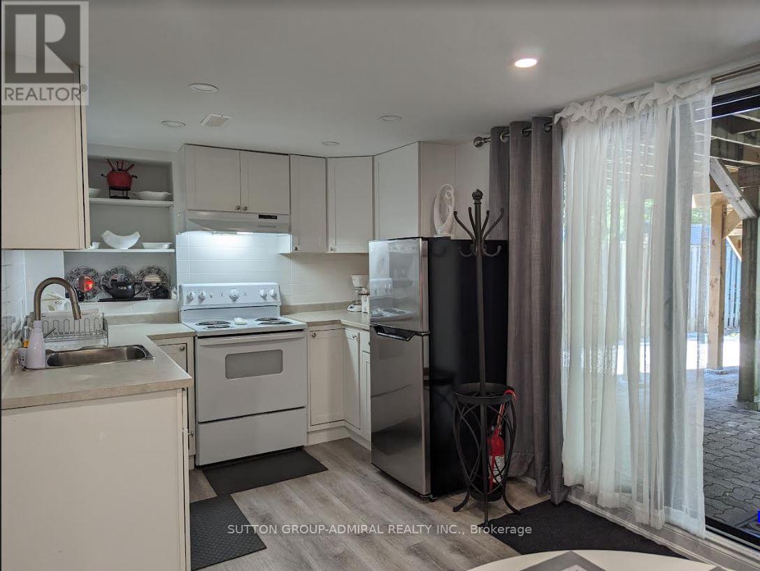 498 Hidden Trail, Toronto, Ontario  M2R 3R8 - Photo 14 - C12452398