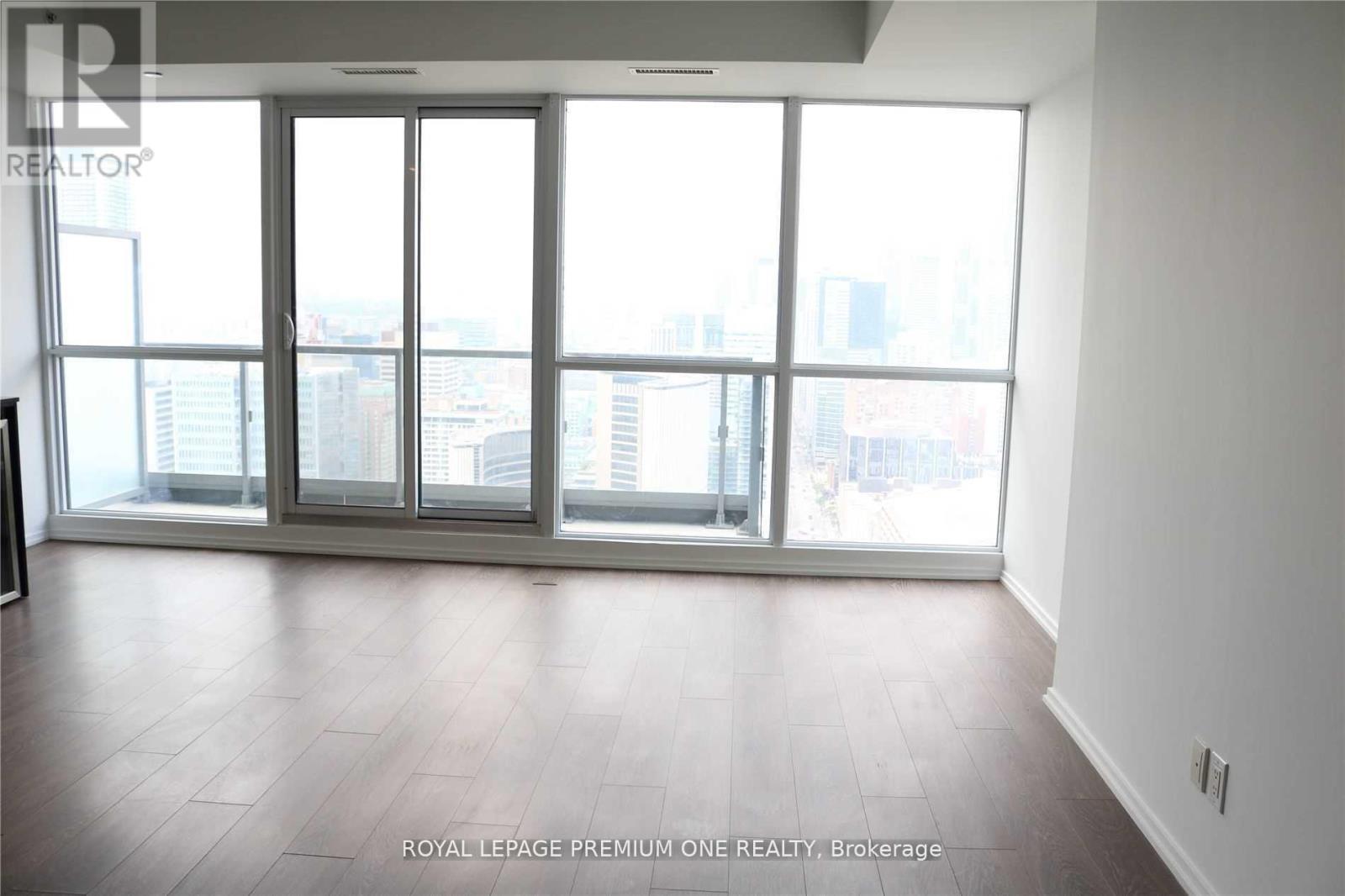 4302 - 70 Temperance Street, Toronto, Ontario  M5H 0B1 - Photo 2 - C12452402