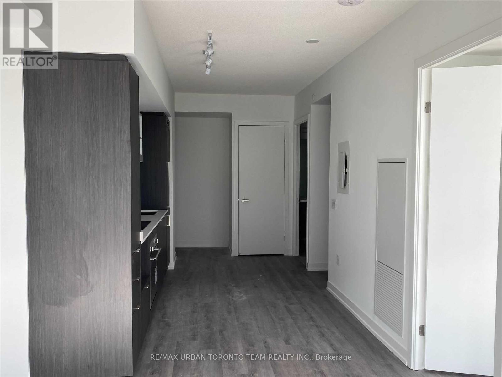 3309 - 138 Downes Street, Toronto, Ontario  M5E 0E4 - Photo 4 - C12452403