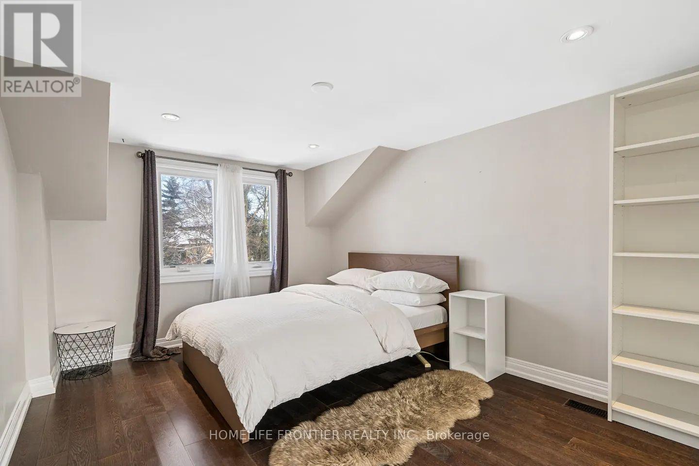 Main Floor - 289 Burnett Avenue, Toronto, Ontario  M2N 1W2 - Photo 14 - C12452411