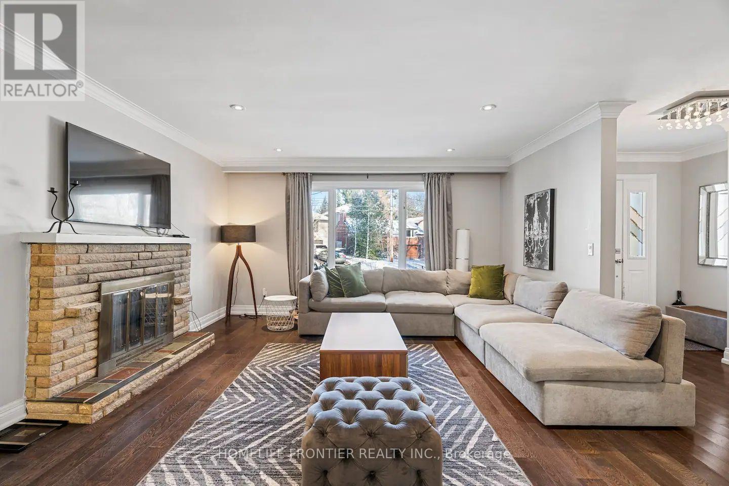 Main Floor - 289 Burnett Avenue, Toronto, Ontario  M2N 1W2 - Photo 22 - C12452411