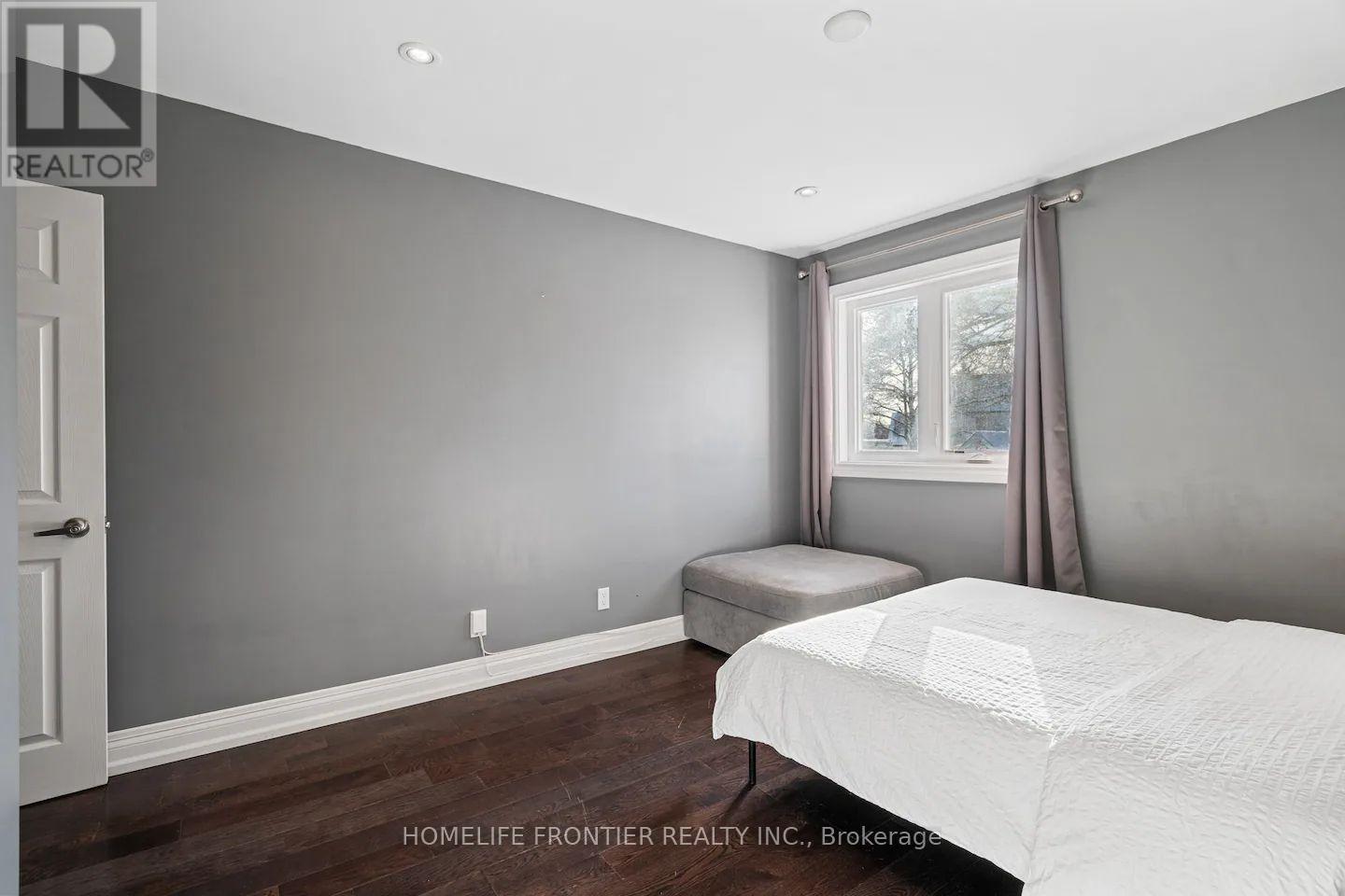 Main Floor - 289 Burnett Avenue, Toronto, Ontario  M2N 1W2 - Photo 26 - C12452411
