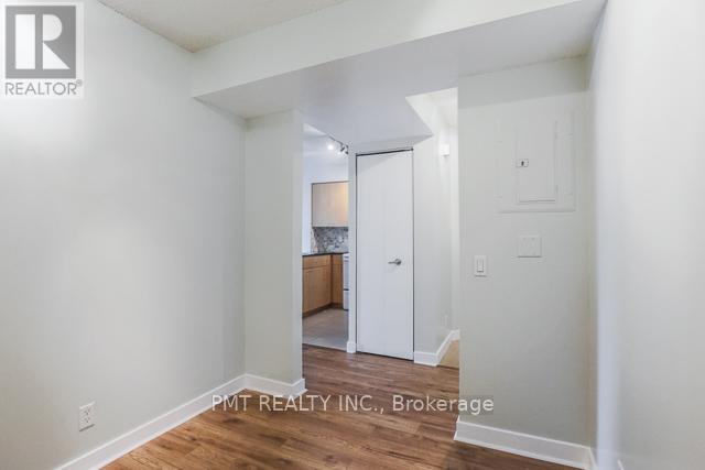 2512 - 373 Front Street, Toronto, Ontario  M5V 3R7 - Photo 10 - C12452416