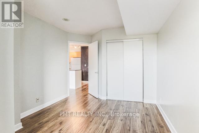 2512 - 373 Front Street, Toronto, Ontario  M5V 3R7 - Photo 13 - C12452416