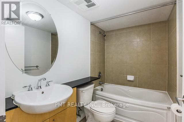 2512 - 373 Front Street, Toronto, Ontario  M5V 3R7 - Photo 15 - C12452416