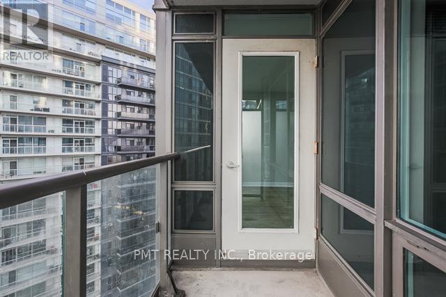 2512 - 373 Front Street, Toronto, Ontario  M5V 3R7 - Photo 16 - C12452416