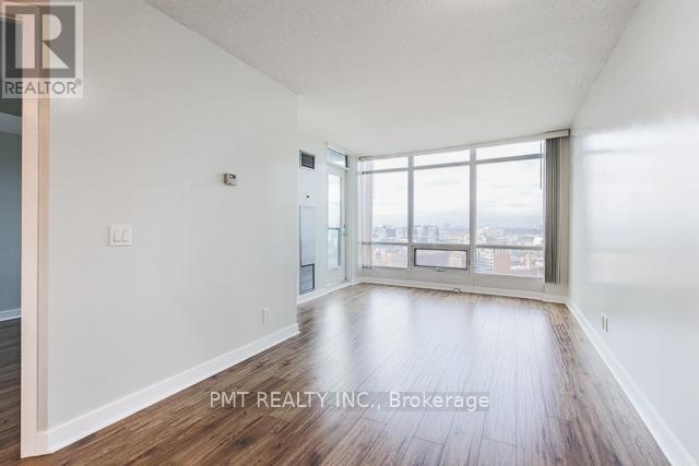 2512 - 373 Front Street, Toronto, Ontario  M5V 3R7 - Photo 2 - C12452416