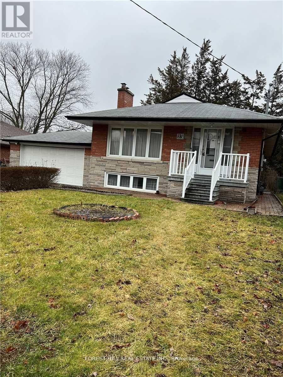 23 Wedgewood Drive, Toronto, Ontario  M2N 4B4 - Photo 4 - C12452430
