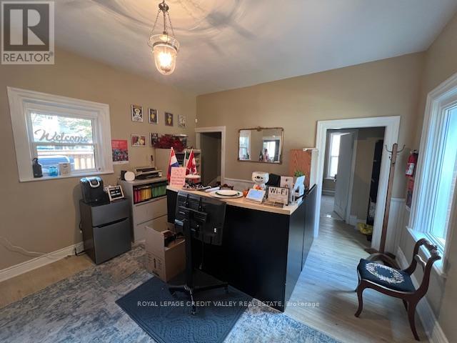2 - 266 Main Street N, Brampton, Ontario  L6V 1P5 - Photo 4 - W12452077
