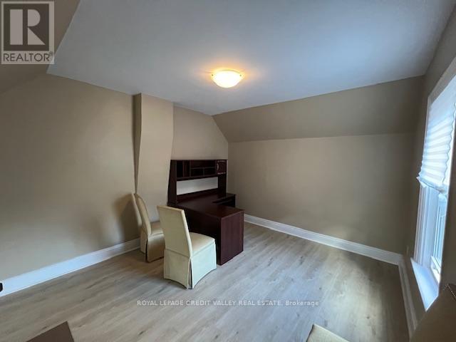 2 - 266 Main Street N, Brampton, Ontario  L6V 1P5 - Photo 9 - W12452077